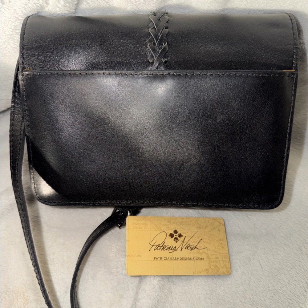 👜 Patricia Nash Leather Crossbody Wallet Purse – RFID Protected - Picture 2 of 11